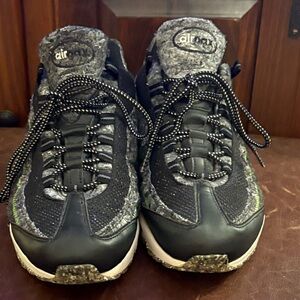 Nike Air Max Black and Green Sneakers